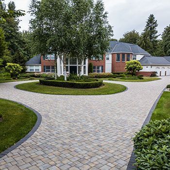 Cambridge Cobble Pavers | Morrison Gravel